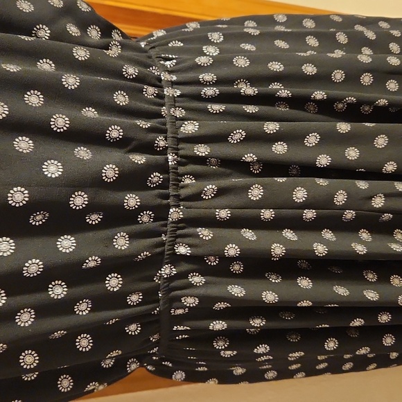 Michael Kors Sleeveless Metalic Dot Printed Fit & Flare Dress, Hankerchief Hem L - Picture 10 of 11